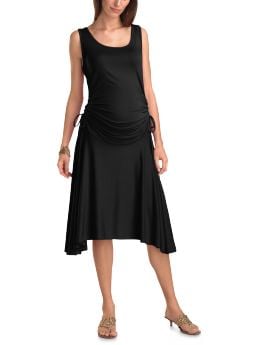 Simple Black Dress on Thread Accessorize The Simple Black Dress