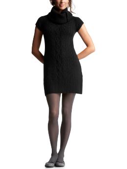 Women: Cableknit sweater dress - black