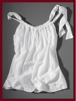 Gap.com: Women: Womens: Gap (PRODUCT) RED white trapeze top: Women: (Product) Red from gap.com