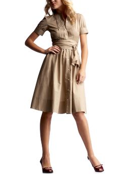 Women: Pleated shirt dress - tawny