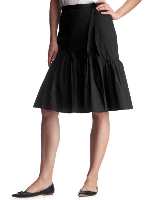 Women's Clothing: Women's Clothing: Peplum skirt: Bottoms New Arrivals | Gap : neutral trends travel dressy sweater khaki