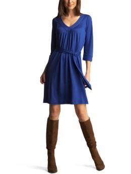Women: Belted V-neck dress - primary blue