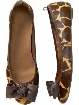 Women: Animal-print bow ballet flat - giraffe