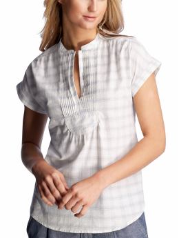 Women: Plaid V-neck shirt - blue plaid