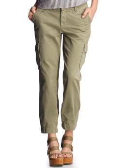 Women: Clean cargo cropped pants - light surplus green