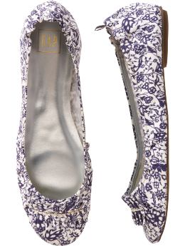 Women: Ruffle-toe ballet flats - purple print