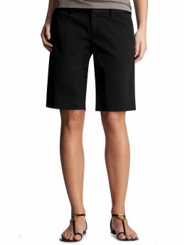 Women: Curvy Bermuda shorts - true black