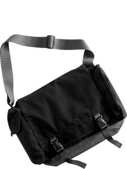 Men: Flap-front messenger bag - true black