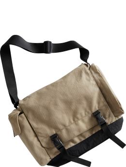 Men: Flap-front messenger bag - hayes brown