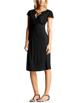 Keyhole nursing dress