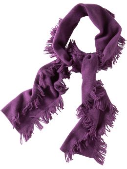 Women: Fringed wool scarf - razzleberry