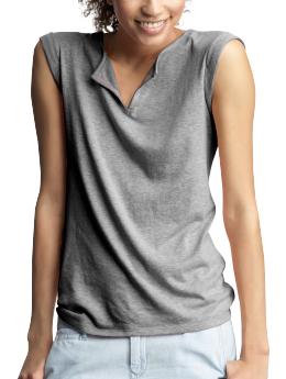 Vintage split-neck T