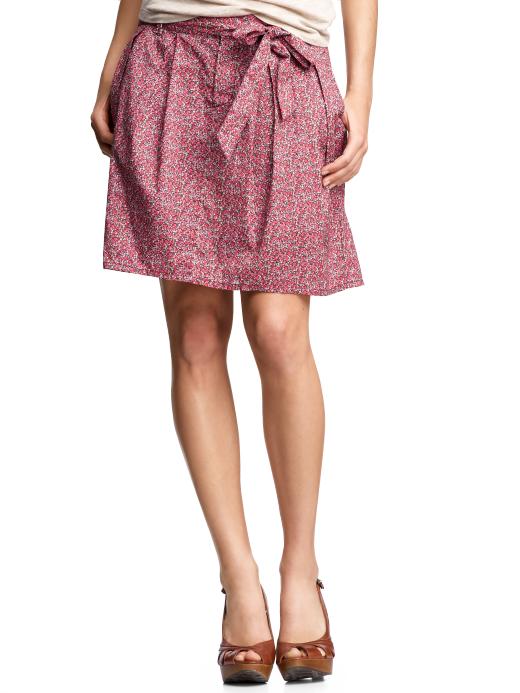 Gap Pleated Floral Skirt