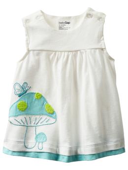Shirred graphic tank