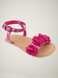Blooming flower sandals