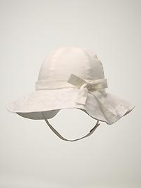 Embroidered floppy hat