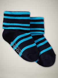 Triple-roll patterned socks
