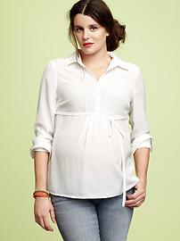 Pintucked tie-belt shirt