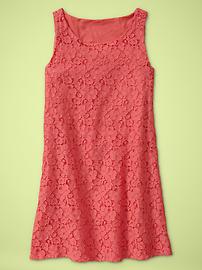 Sleeveless lace dress