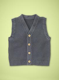 Button sweater vest