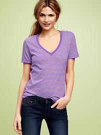Striped V-neck pocket T