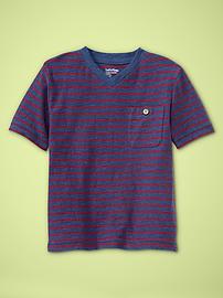 Striped pocket V-neck T