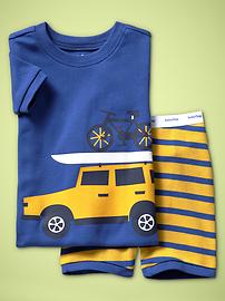 Surf trip sleep set