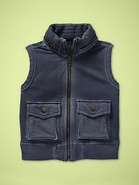 Garment-dye convertible vest