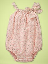 Flower bow bubble