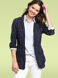 Lightweight nylon parka