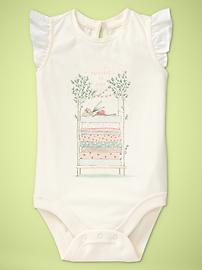 Flutter-sleeve graphic bodysuit