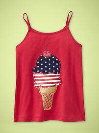 Graphic tank