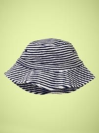 Striped bucket hat
