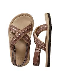Crisscross strap sandals