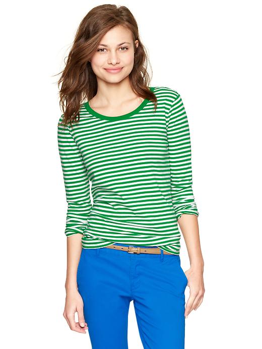 View large product image 1 of 1. Essential striped long-sleeve scoop T