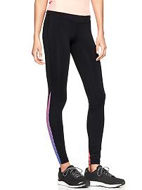 GapFit gFast lightweight printed leggings