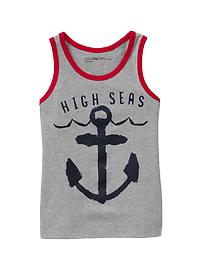 Graphic tank