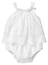 Eyelet bow body double