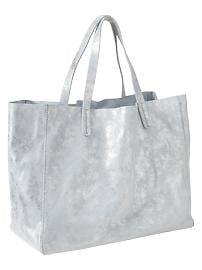 Leather tote