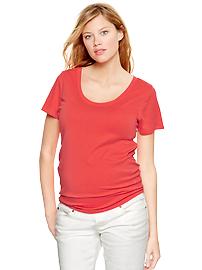 Essential U-neck T