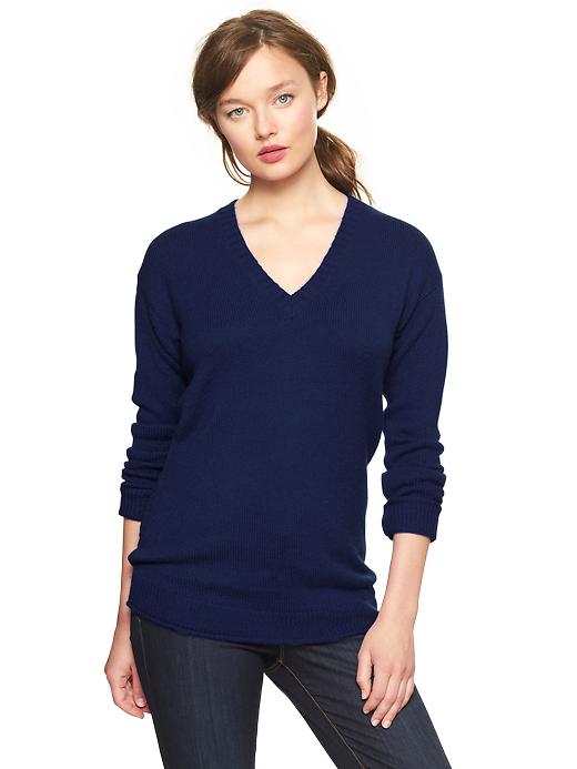 Image number 10 showing, Cozy V-neck sweater