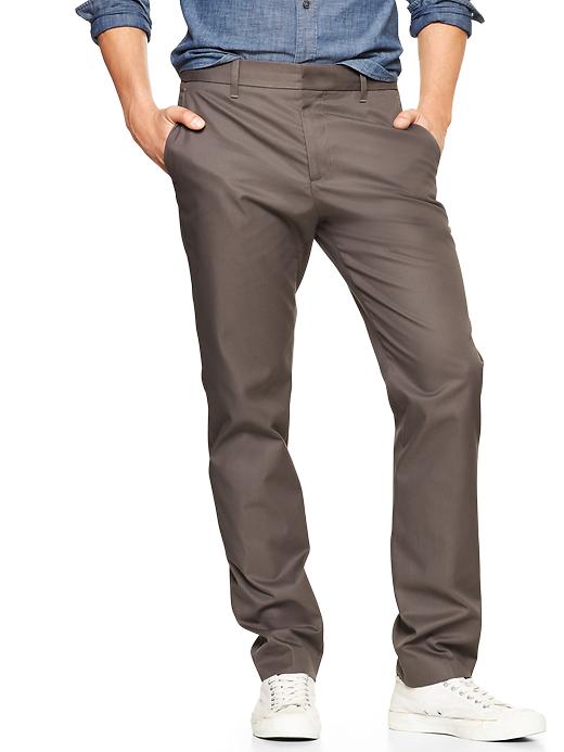 Image number 4 showing, The tailored khaki (slim fit)