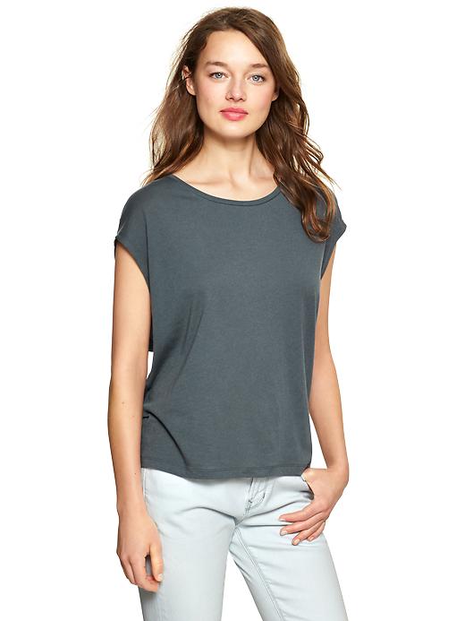 Image number 1 showing, Shirttail-back tee