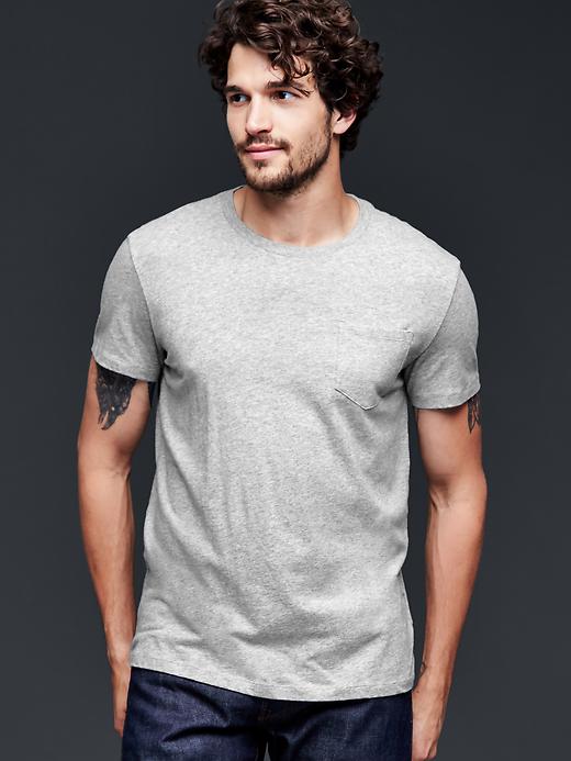 View large product image 1 of 1. Essential pocket t-shirt