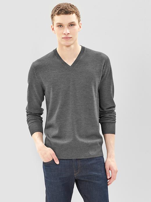 Image number 10 showing, Merino V-neck sweater