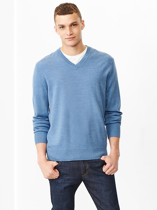 Image number 4 showing, Merino V-neck sweater
