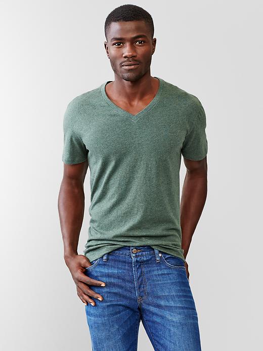 View large product image 1 of 1. Essential V-neck t-shirt