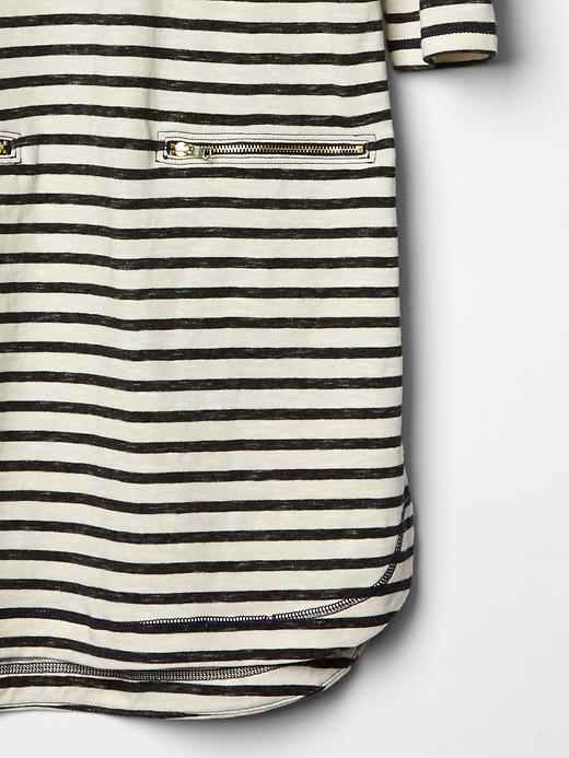 Image number 8 showing, Stripe zip-pocket shirttail dress