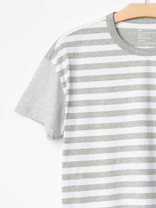 Image number 4 showing, Essential mixed stripe t-shirt