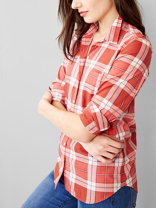 Image number 2 showing, Fitted boyfriend plaid shirt